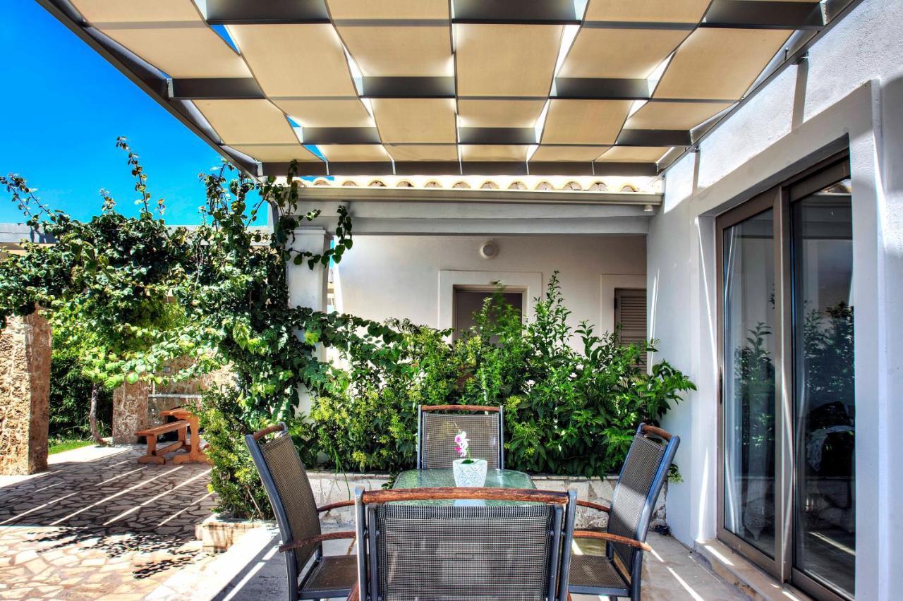 Issos Beach Villa Línia Zewnętrze zdjęcie